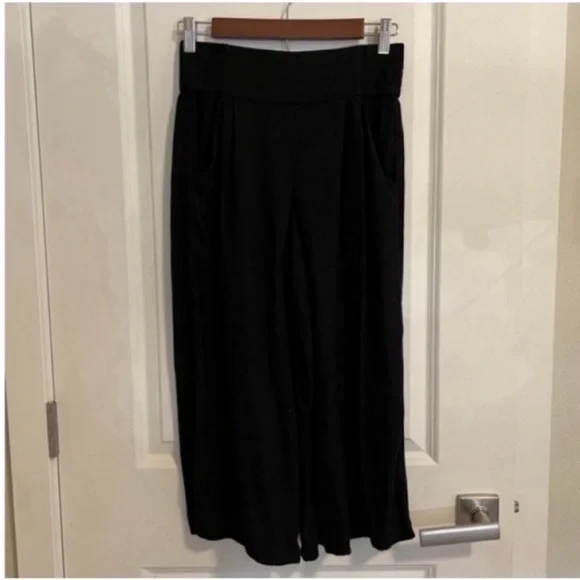 Aritzia Sunday Best Pants Soft Black VTV2-6597-29 Size Extra Small XS - Picture 2 of 9